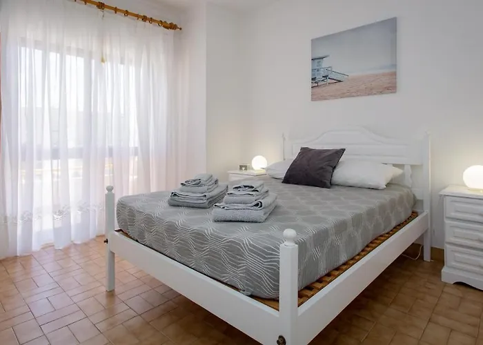 Apartamento T2 Na Praia Da Alagoa